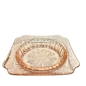 Vintage Jeanette Depression Glass dish in Adam pattern